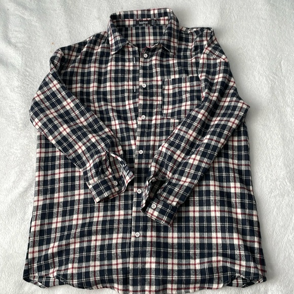 Boohoo red and black flannel. Oversized. - Picture 1 of 2